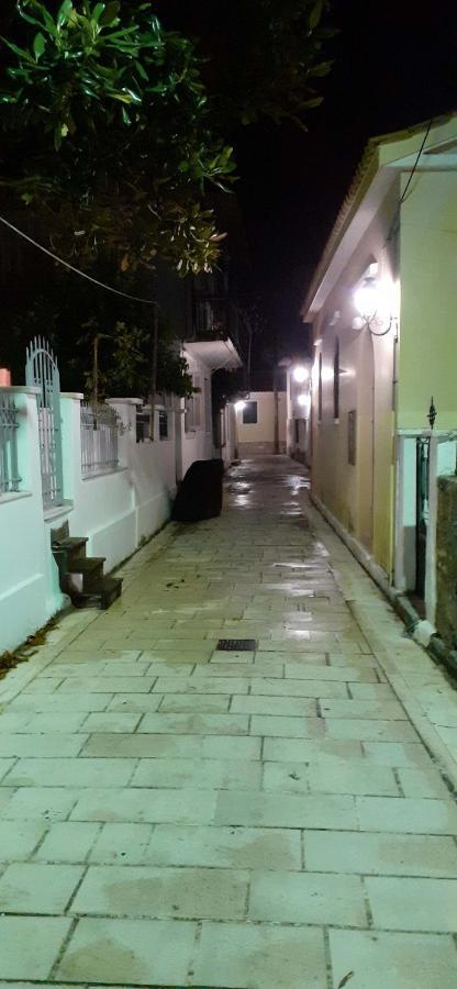 The Street House Villa Lefkada City Bagian luar foto